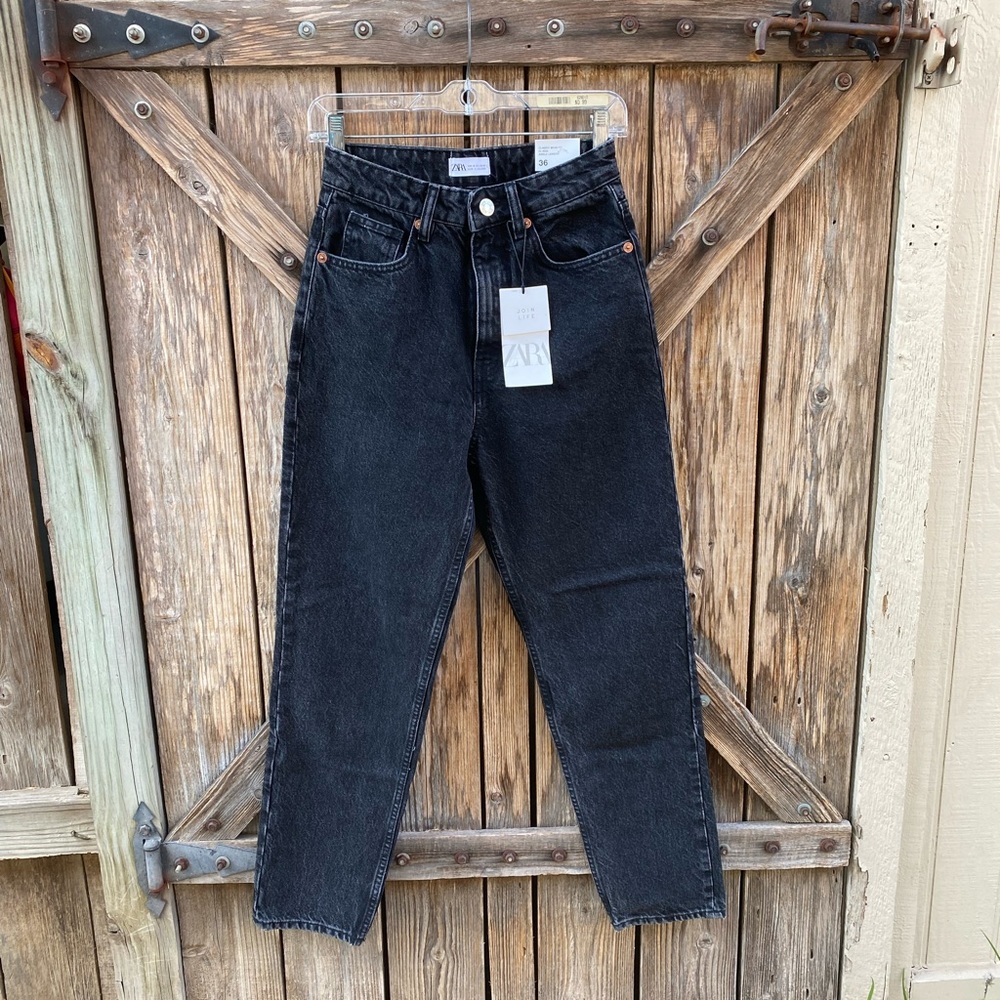 ZARA Classic Fit Mom Jeans